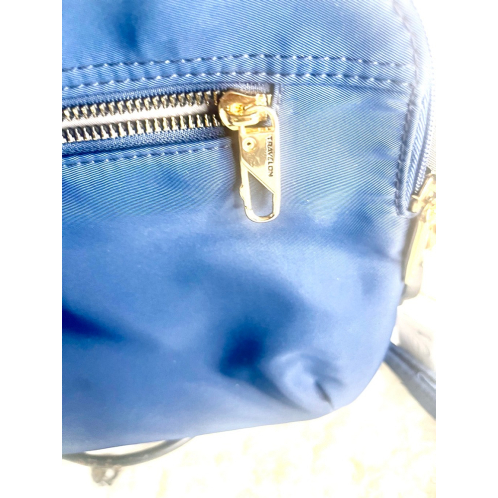 NWOT Travelon Navy Blue Crossbody Messenger Bag Purse - Picture 2 of 11